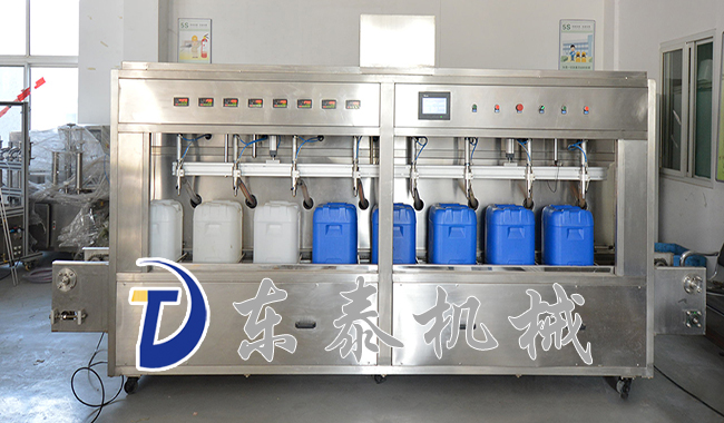 大桶定量食用油灌裝機實拍